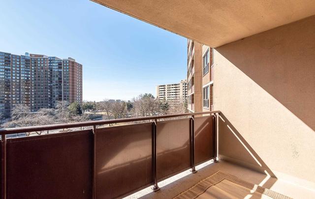 507 - 714 The West Mall, Condo with 1 bedrooms, 1 bathrooms and 1 parking in Toronto ON | Image 6