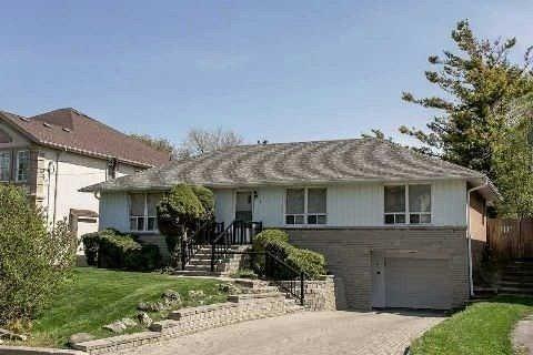 11 Winlock Park, House detached with 4 bedrooms, 4 bathrooms and 4 parking in Toronto ON | Image 1