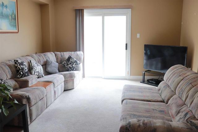 38 Gilmour Dr, House detached with 3 bedrooms, 3 bathrooms and 2 parking in Ajax ON | Image 10