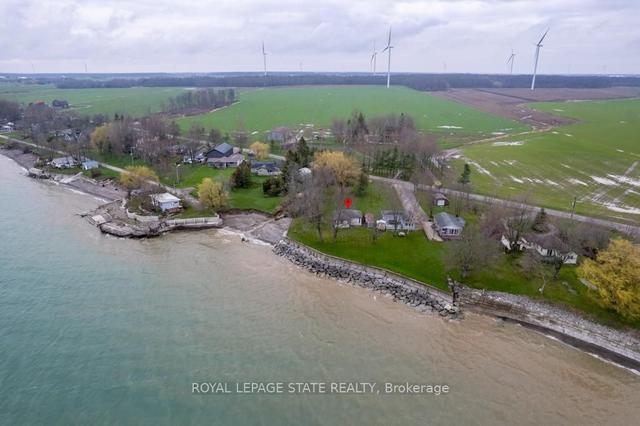 3076 Lakeshore Rd, House detached with 3 bedrooms, 1 bathrooms and 8 parking in Haldimand County ON | Image 20