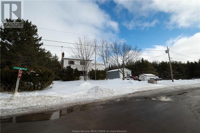 1 Keith Mundle Rd, House detached with 5 bedrooms, 2 bathrooms and null parking in Richibucto P NB | Image 4