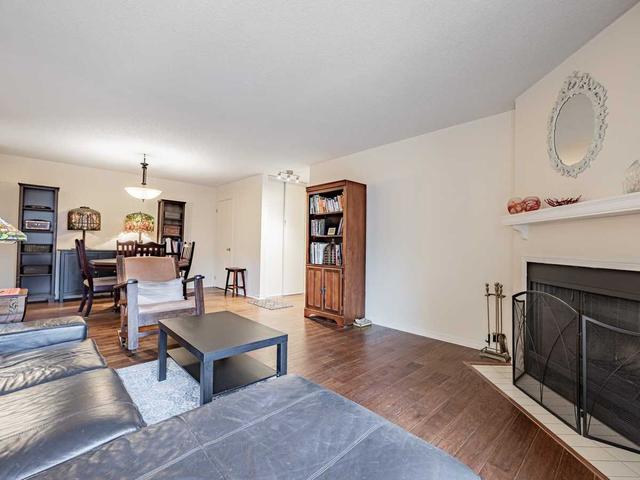 934 - 1506 Pilgrims Way, Condo with 2 bedrooms, 1 bathrooms and 2 parking in Oakville ON | Image 15