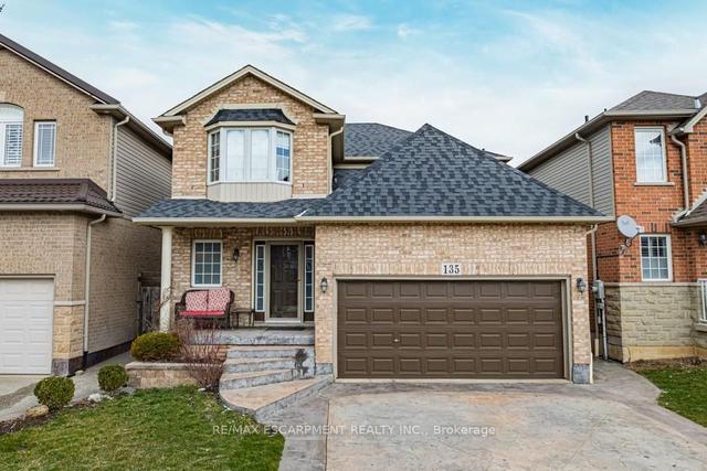 135 Theodore Dr, House detached with 3 bedrooms, 4 bathrooms and 4 parking in Hamilton ON | Image 12