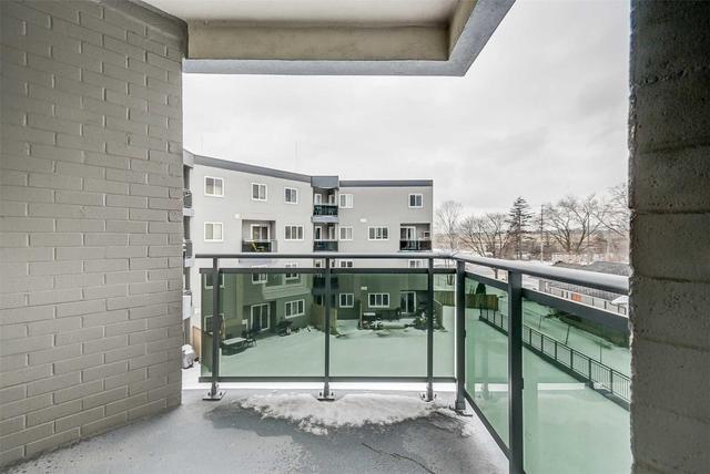 92 - 2001 Bonnymede Dr, Condo with 2 bedrooms, 1 bathrooms and 1 parking in Mississauga ON | Image 14