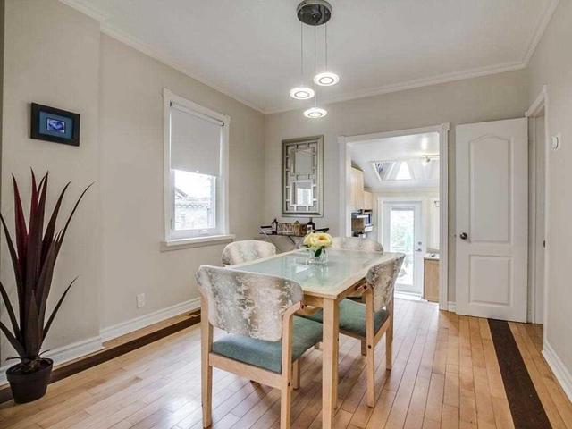 4047 Old Dundas St, House detached with 2 bedrooms, 2 bathrooms and 1 parking in Toronto ON | Image 5