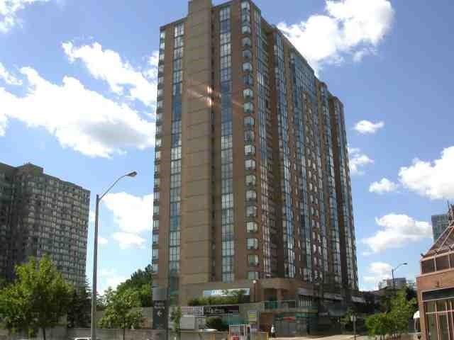 404 - 265 Enfield Pl, Condo with 2 bedrooms, 2 bathrooms and null parking in Mississauga ON | Image 1