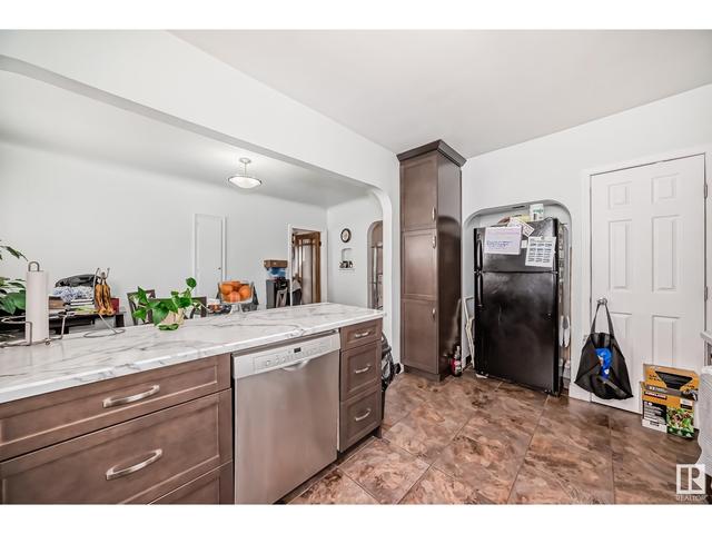 6056 106 St Nw, House detached with 4 bedrooms, 2 bathrooms and 6 parking in Edmonton AB | Image 13