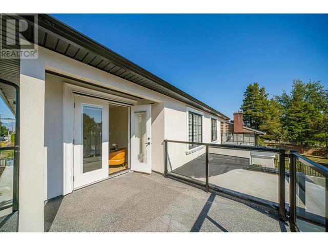 7309 Imperial Street, House detached with 4 bedrooms, 4 bathrooms and 2 parking in Burnaby BC | Image 40