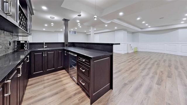 176 Orleans Circ, House detached with 5 bedrooms, 6 bathrooms and 7 parking in Vaughan ON | Image 29