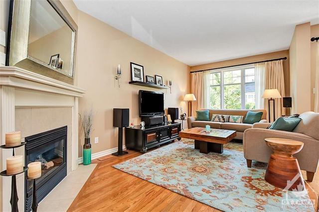 80 Ambiance Drive, Townhouse with 3 bedrooms, 3 bathrooms and 3 parking in Ottawa ON | Image 6
