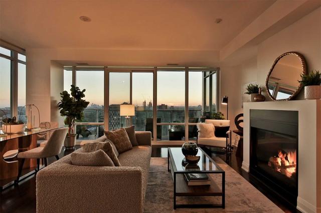 1702 - 1 Bedford Rd, Condo with 2 bedrooms, 3 bathrooms and 1 parking in Toronto ON | Image 23