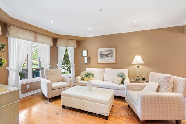 777 College Manor Dr, House detached with 4 bedrooms, 4 bathrooms and 6 parking in Newmarket ON | Image 38