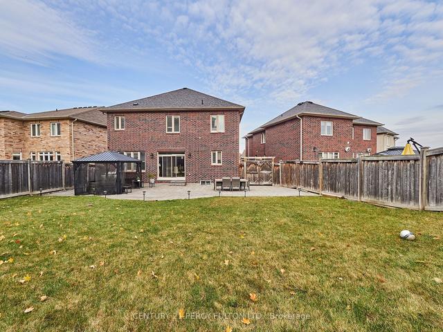 823 Wingarden Cres, House detached with 4 bedrooms, 5 bathrooms and 4 parking in Pickering ON | Image 35