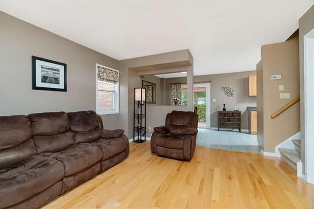 21 Dairy Dr, House attached with 3 bedrooms, 2 bathrooms and 2 parking in Halton Hills ON | Image 5