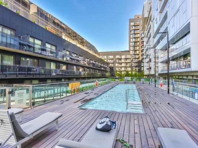 405 - 51 Trolley Cres, Condo with 2 bedrooms, 2 bathrooms and 0 parking in Toronto ON | Image 24