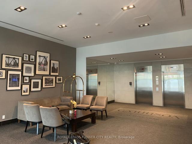 720 - 169 Fort York Blvd, Condo with 1 bedrooms, 1 bathrooms and 1 parking in Toronto ON | Image 12