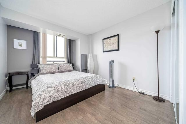 Ph4 - 100 County Court Blvd, Condo with 3 bedrooms, 2 bathrooms and 2 parking in Brampton ON | Image 14