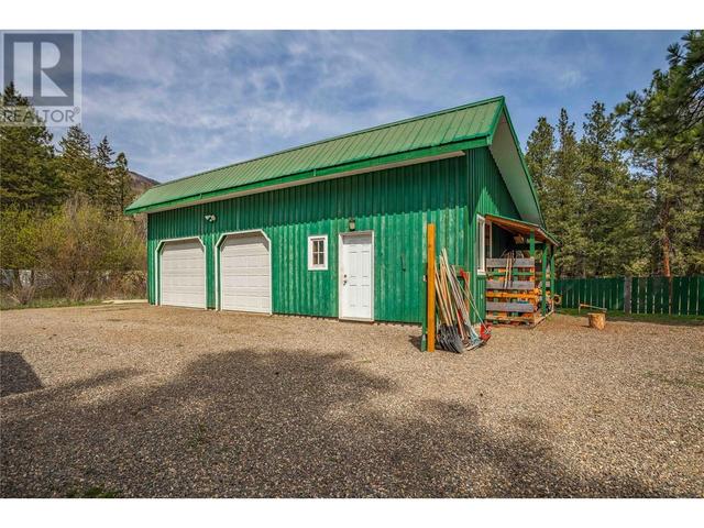 830 Firwood Road, House detached with 3 bedrooms, 2 bathrooms and 8 parking in Central Okanagan West BC | Image 33