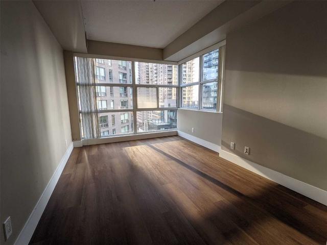 1106 - 11 St Joseph St, Condo with 2 bedrooms, 2 bathrooms and 0 parking in Toronto ON | Image 23
