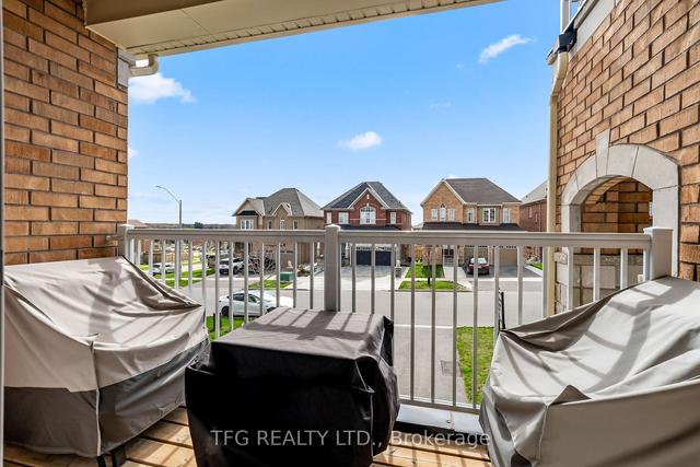 106 Elephant Hill Dr, House attached with 3 bedrooms, 3 bathrooms and 4 parking in Clarington ON | Image 9
