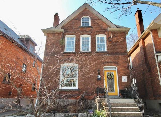 332 Locke St S, House detached with 5 bedrooms, 2 bathrooms and 2 parking in Hamilton ON | Image 1