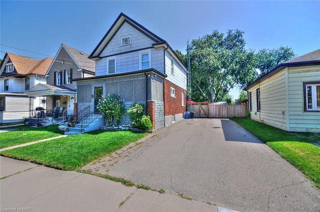 4764 St Clair Avenue, House detached with 4 bedrooms, 2 bathrooms and 6 parking in Niagara Falls ON | Image 23