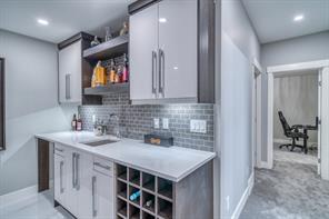 729 55 Avenue Sw, Home with 4 bedrooms, 3 bathrooms and 3 parking in Calgary AB | Image 37