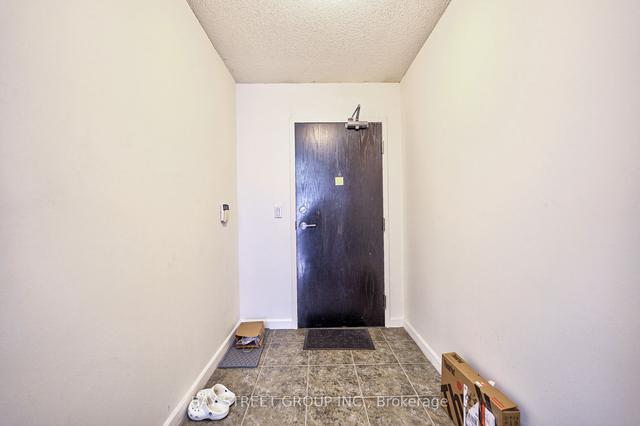 2016 - 8 Park Rd, Condo with 1 bedrooms, 1 bathrooms and 0 parking in Toronto ON | Image 31