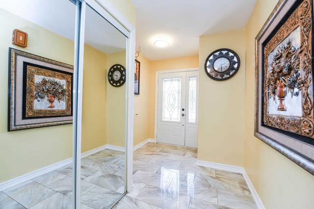 58 Abelard Ave, House detached with 4 bedrooms, 4 bathrooms and 6 parking in Brampton ON | Image 12