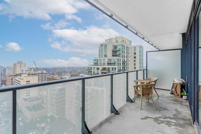 1409 - 185 Roehampton Ave, Condo with 1 bedrooms, 1 bathrooms and 0 parking in Toronto ON | Image 5