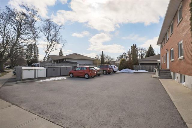 528 Scott Street, House detached with 0 bedrooms, 0 bathrooms and 7 parking in St. Catharines ON | Image 24