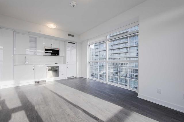 1304 - 251 Manitoba St, Condo with 2 bedrooms, 2 bathrooms and 1 parking in Toronto ON | Image 23
