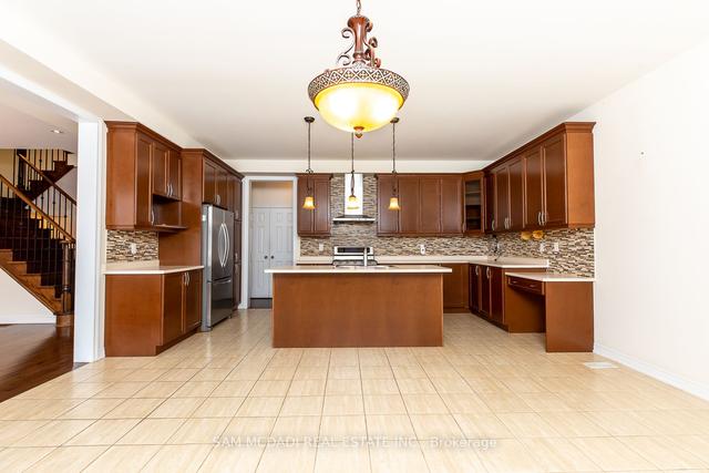 4 Jewelville St, House detached with 4 bedrooms, 4 bathrooms and 6 parking in Brampton ON | Image 25