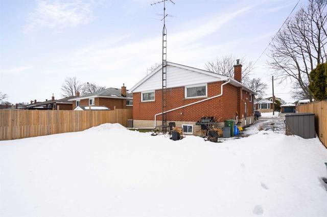 89 David Ave, House detached with 3 bedrooms, 2 bathrooms and 3 parking in Hamilton ON | Image 24