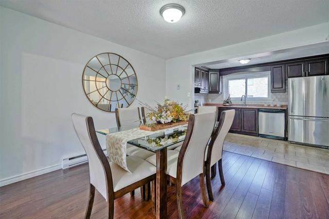 44 - 20 Briar Path Crt, Townhouse with 4 bedrooms, 2 bathrooms and 3 parking in Brampton ON | Image 6