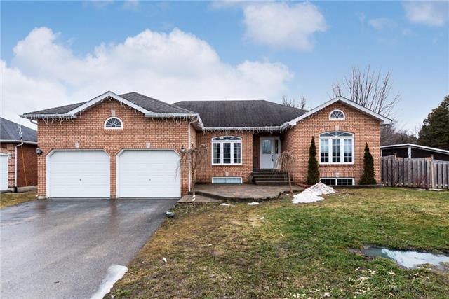 909 Lockhart Rd, House detached with 3 bedrooms, 3 bathrooms and 6 parking in Innisfil ON | Image 1
