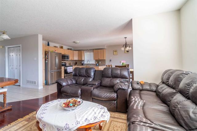 1255 Nicole Ave, House detached with 3 bedrooms, 3 bathrooms and 6 parking in London ON | Image 3