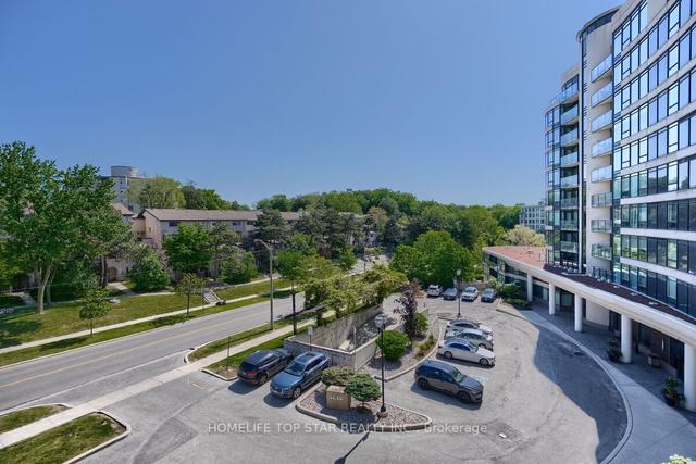 803 - 18 Valley Woods Rd, Condo with 2 bedrooms, 2 bathrooms and 1 parking in Toronto ON | Image 21
