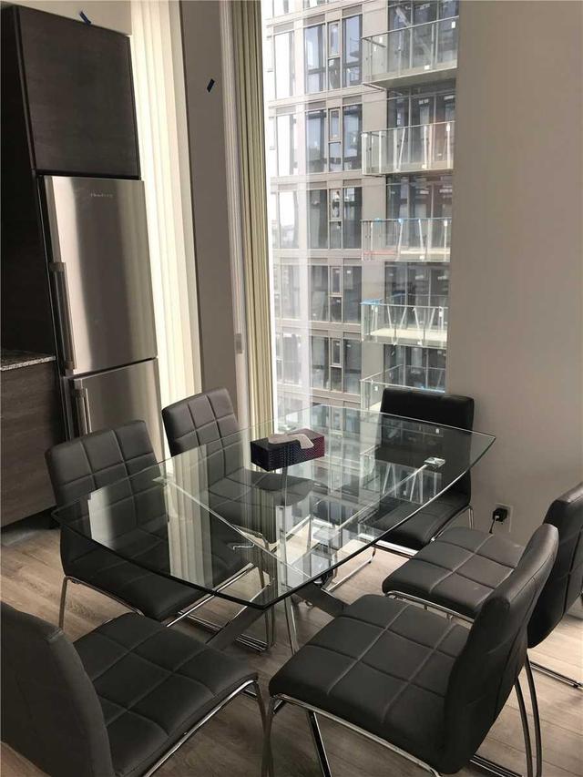 2904 - 28 Wellesley St E, Condo with 2 bedrooms, 2 bathrooms and 1 parking in Toronto ON | Image 4