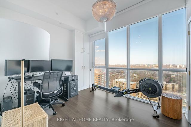 2507 - 32 Davenport Rd, Condo with 2 bedrooms, 2 bathrooms and 2 parking in Toronto ON | Image 9