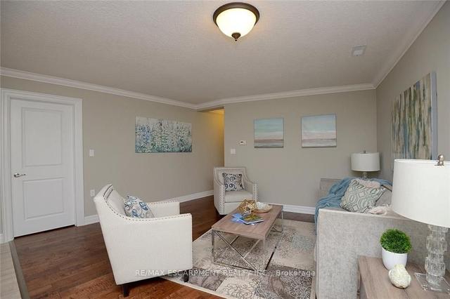41 Sister Kern Terr, Townhouse with 1 bedrooms, 2 bathrooms and 2 parking in Hamilton ON | Image 4