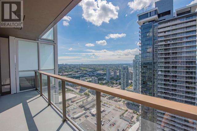 4506 - 4650 Brentwood Boulevard, Condo with 2 bedrooms, 2 bathrooms and 1 parking in Burnaby BC | Image 7