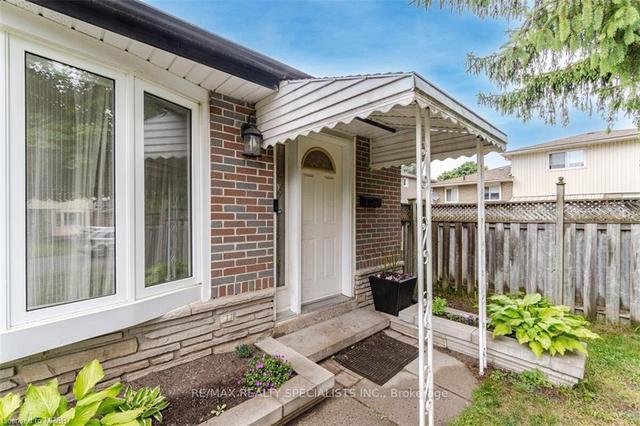 28 Baker Crescent, House detached with 3 bedrooms, 2 bathrooms and null parking in Barrie ON | Image 18
