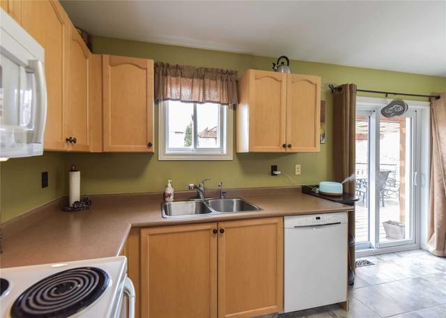192 Marsellus Dr, House detached with 3 bedrooms, 2 bathrooms and 4 parking in Barrie ON | Image 2