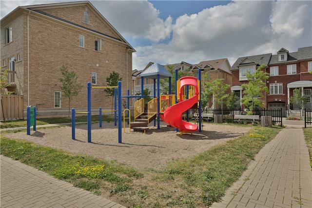 7127 Triumph Lane, Townhouse with 3 bedrooms, 3 bathrooms and 3 parking in Mississauga ON | Image 20