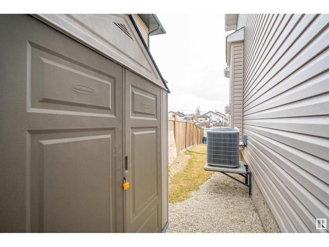 3817 52 St, House detached with 3 bedrooms, 3 bathrooms and null parking in Gibbons AB | Image 46