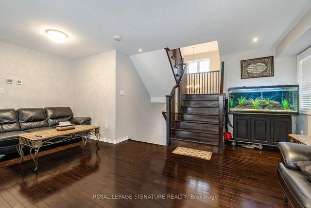 14 Aiken Cres, House detached with 3 bedrooms, 4 bathrooms and 5 parking in Orangeville ON | Image 36