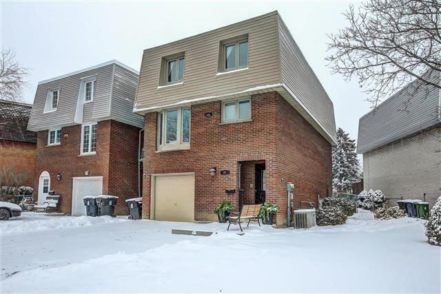81 Redgrave Dr, House attached with 3 bedrooms, 3 bathrooms and 2 parking in Toronto ON | Image 1