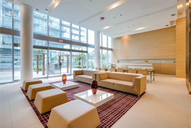 th. 116 - 29 Queens Quay E, Townhouse with 2 bedrooms, 3 bathrooms and 2 parking in Toronto ON | Image 30
