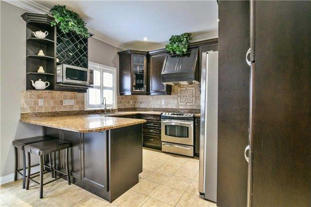 80 Chalkfarm Cres, House detached with 4 bedrooms, 3 bathrooms and 4 parking in Brampton ON | Image 8